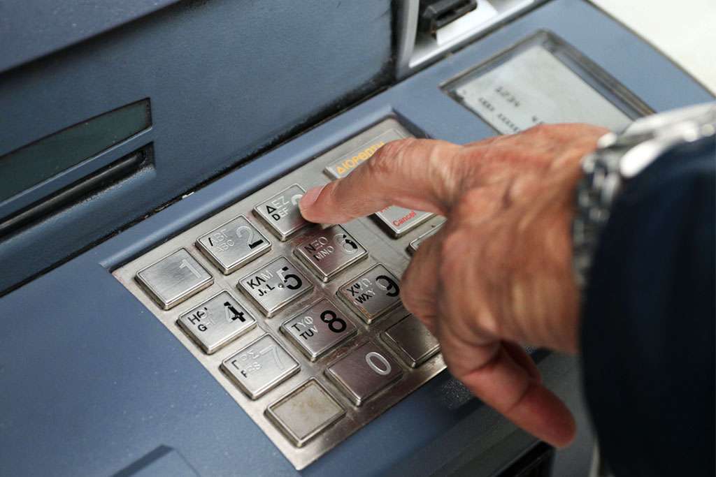 Πληρωμές από ΕΦΚΑ και ΔΥΠΑ μέσα στην εβδομάδα
